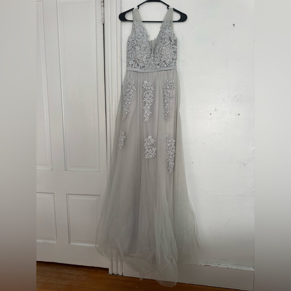 Light Grey Mesh Prom Dress with Tool Skirt and Flowers on Top